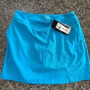 Adidas teal golf skort size 6. Brand new never worn. Tags intact